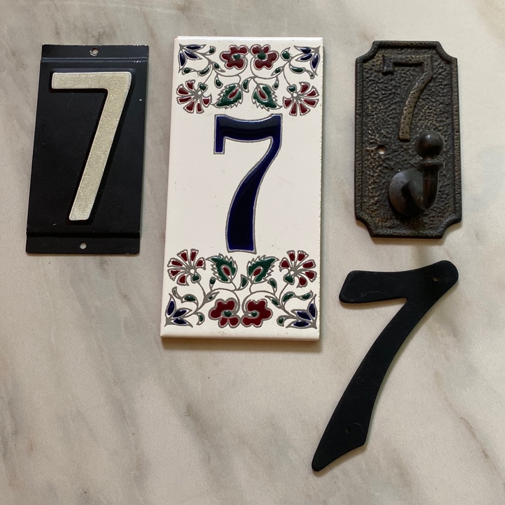 7️⃣ House Numbers: 7 7️⃣